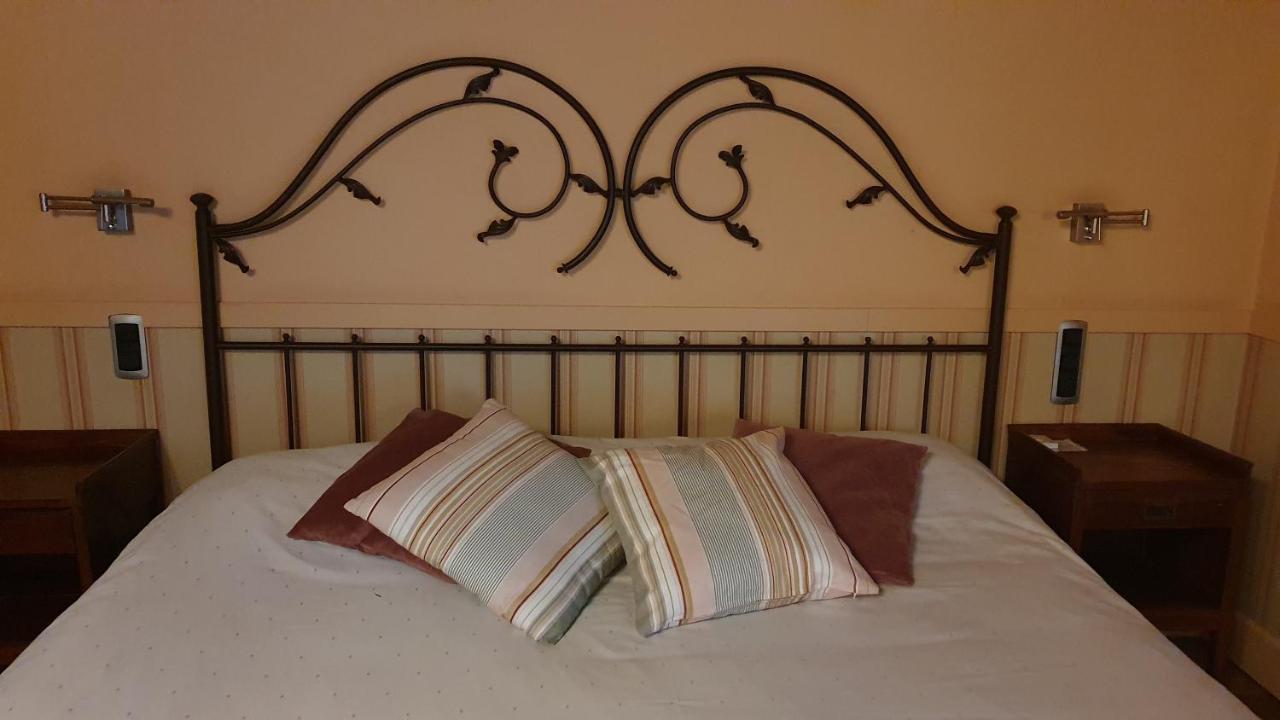 El Rincon De Rascafria Hotel Luaran gambar